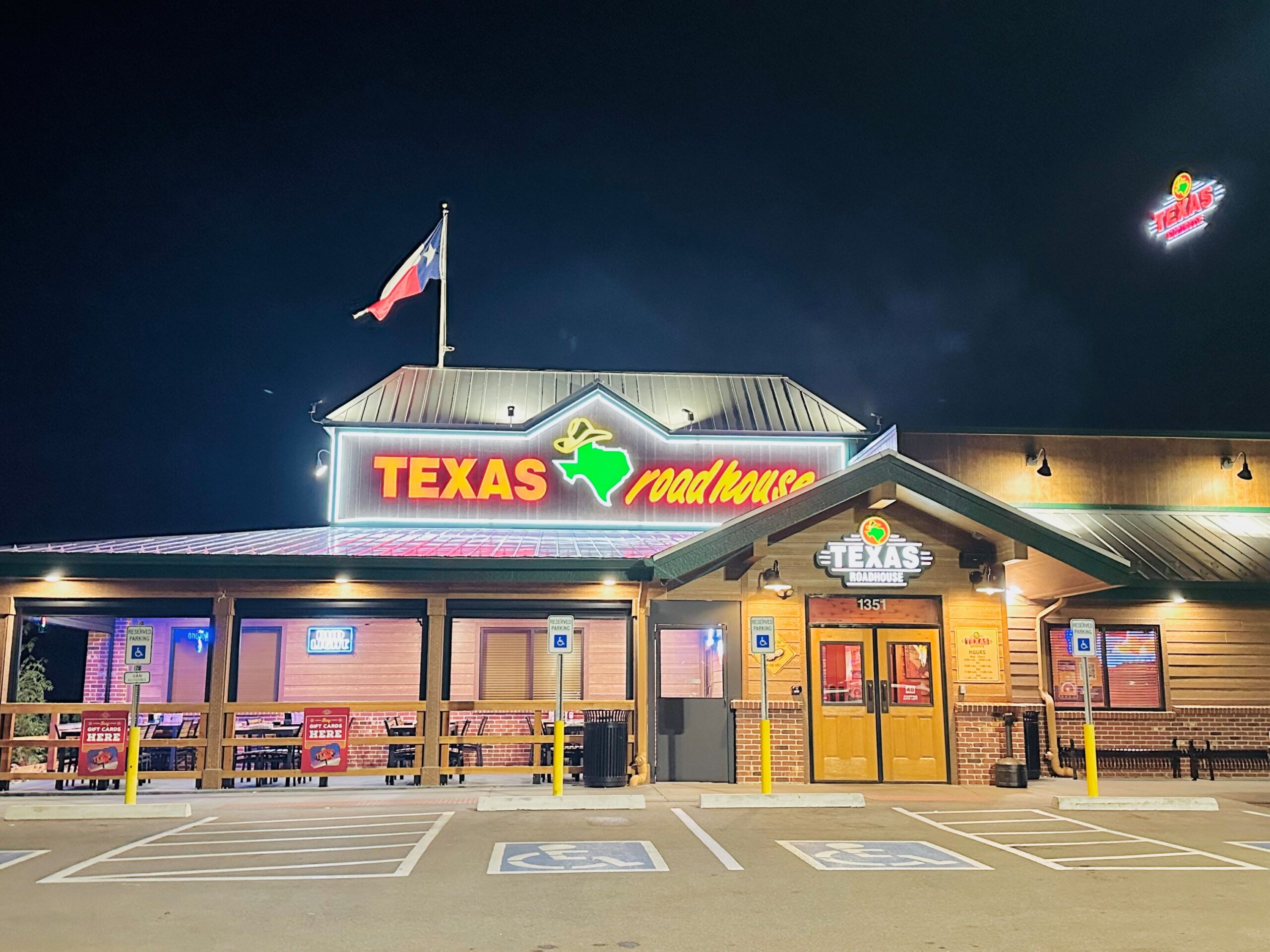 7 Must-Try Dishes At Texas Roadhouse Festus Mo