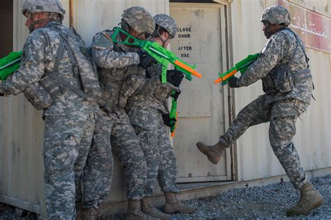 National Guard Reserve Soldiers Conduct Urban Operations Training