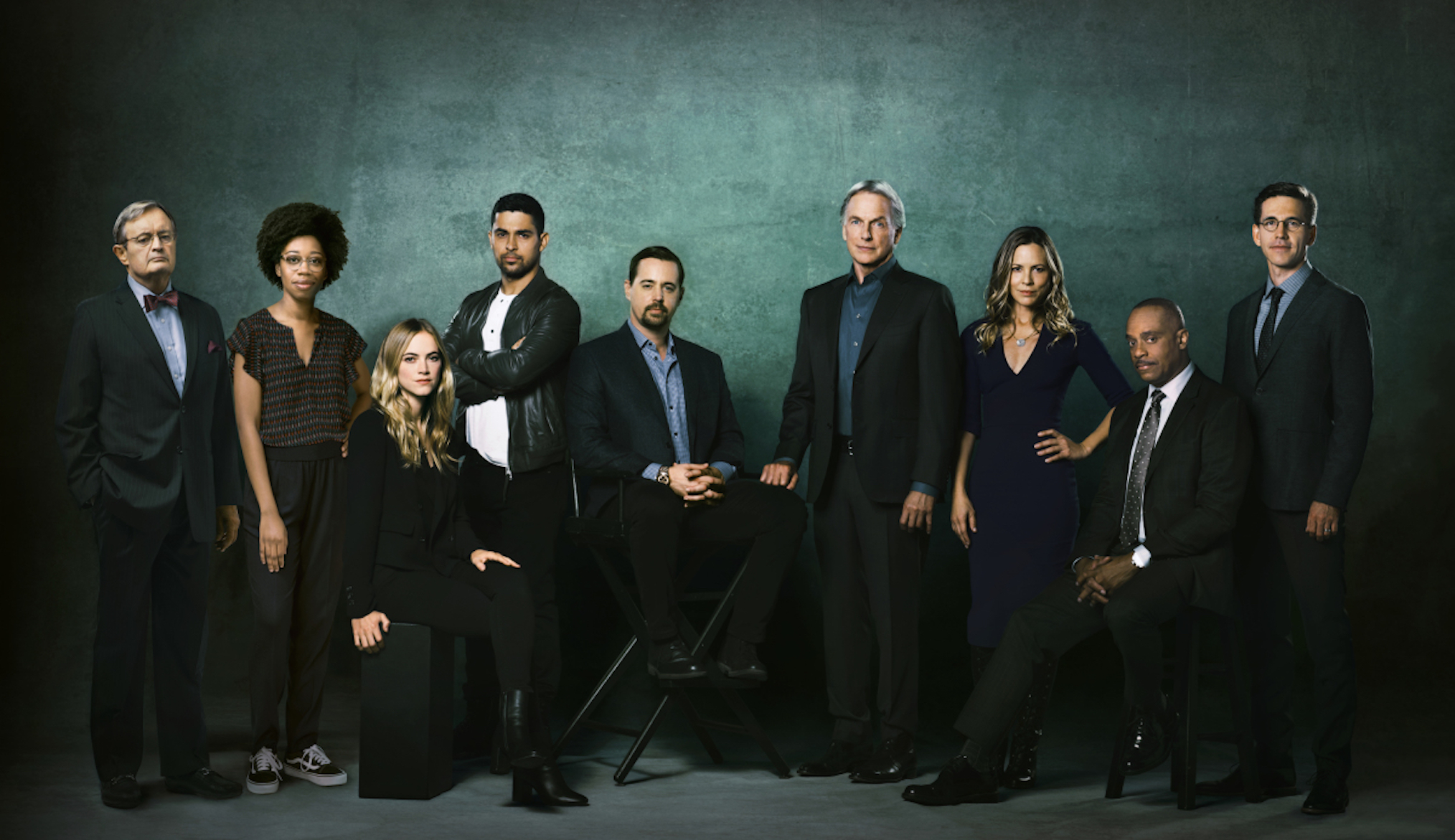 Ncis Renewed For Season 17 At Cbs With Ep Mark Harmon