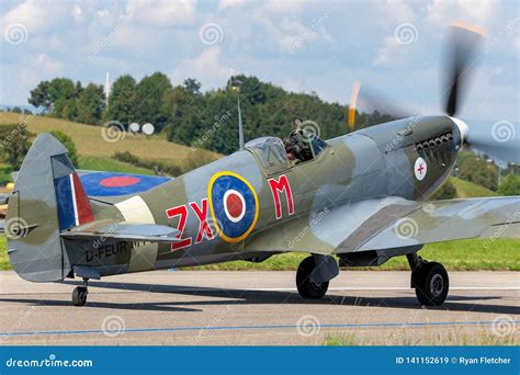 Supermarine Spitfire Fighter Plane Editorial Photo Image Of Planes